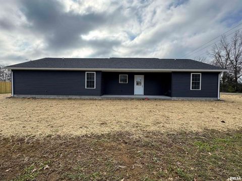 Tiny photo for 102 TOWNHOUSE Drive, Cambria, IL 62915 (MLS # EB460745)