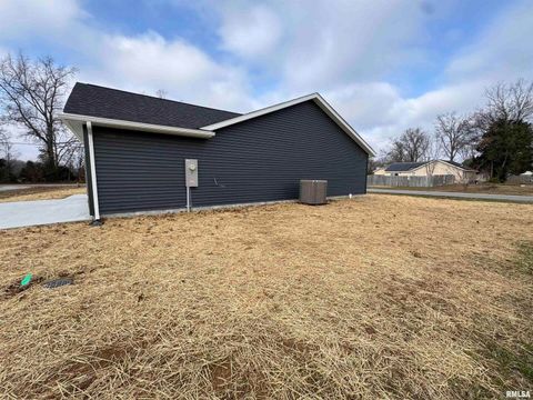 Tiny photo for 102 TOWNHOUSE Drive, Cambria, IL 62915 (MLS # EB460745)