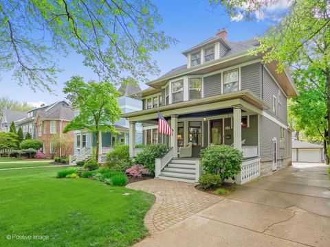 Photo of 112 S WAIOLA Avenue, La Grange, IL 60525 (MLS # 12579439)
