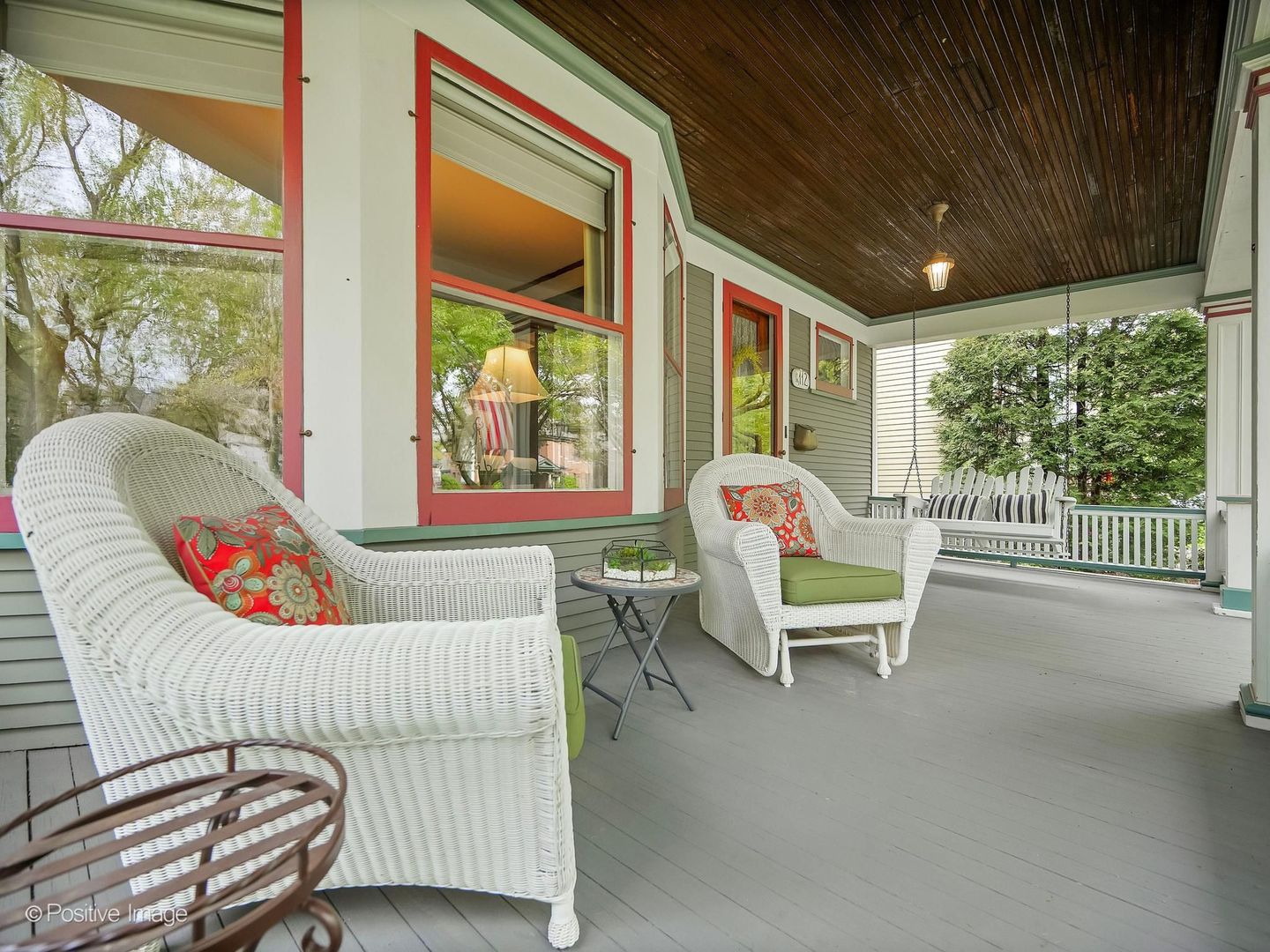 112 S WAIOLA Avenue