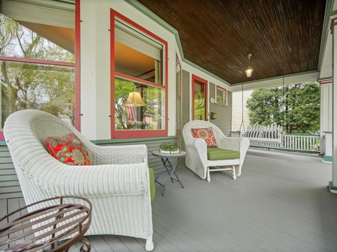 Tiny photo for 112 S WAIOLA Avenue, La Grange, IL 60525 (MLS # 12579439)
