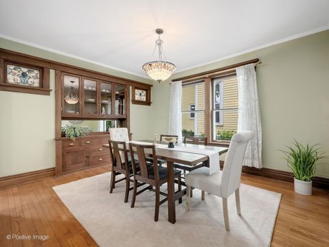 Tiny photo for 112 S WAIOLA Avenue, La Grange, IL 60525 (MLS # 12579439)