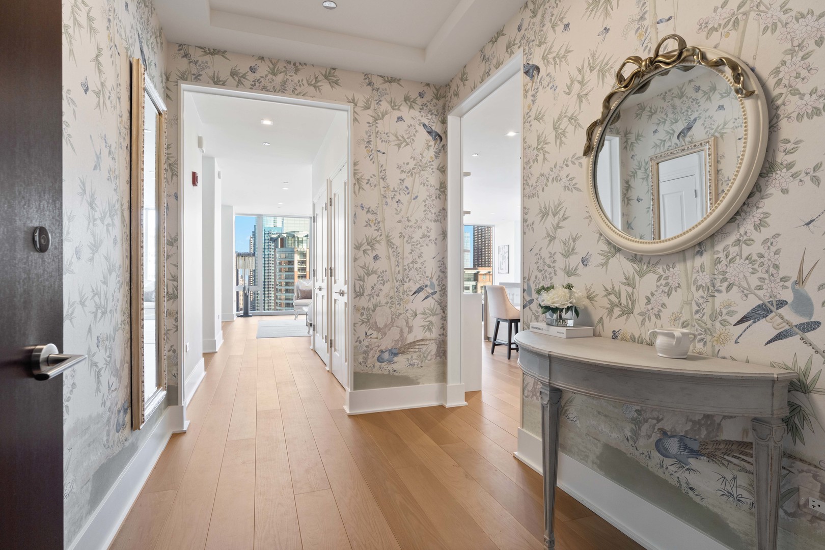 363 E Wacker Drive 2106