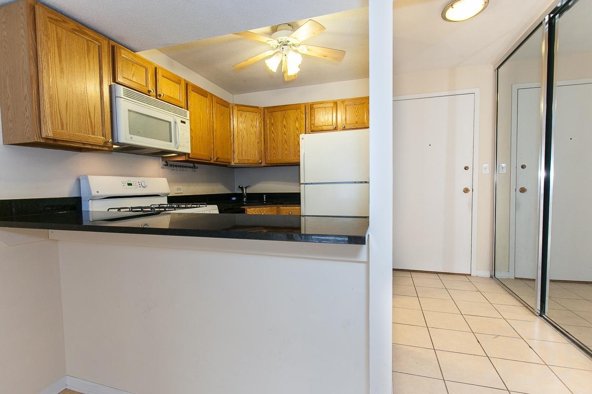 230 E Ontario Street 2203