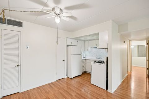 Tiny photo for 10831 S Keating Avenue #1SW, Oak Lawn, IL 60453 (MLS # 12524366)