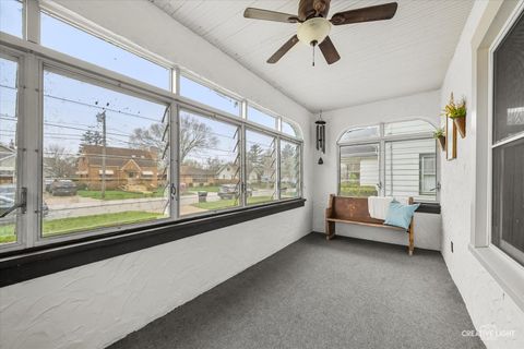 Tiny photo for 644 Columbia Avenue, Elgin, IL 60120 (MLS # 12603303)