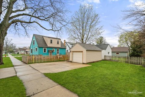 Tiny photo for 644 Columbia Avenue, Elgin, IL 60120 (MLS # 12603303)
