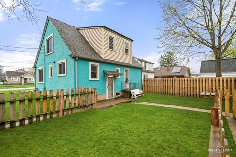 Tiny photo for 644 Columbia Avenue, Elgin, IL 60120 (MLS # 12603303)