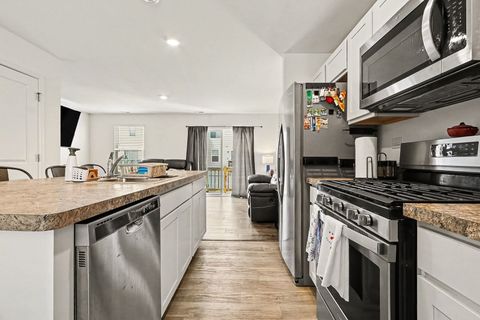 Tiny photo for 562 Spring Leaf Drive, Joliet, IL 60431 (MLS # 12582944)