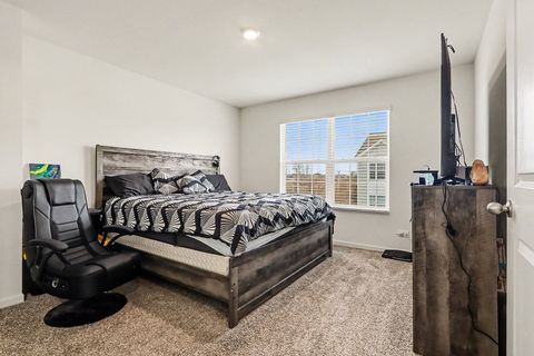 Tiny photo for 562 Spring Leaf Drive, Joliet, IL 60431 (MLS # 12582944)