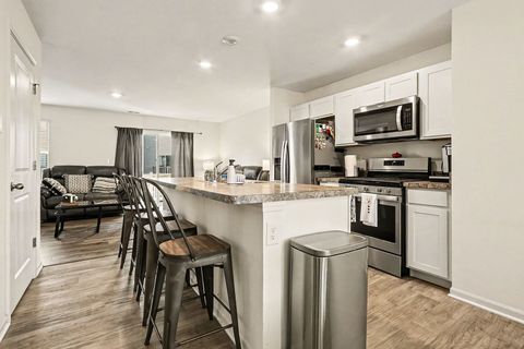 Tiny photo for 562 Spring Leaf Drive, Joliet, IL 60431 (MLS # 12582944)