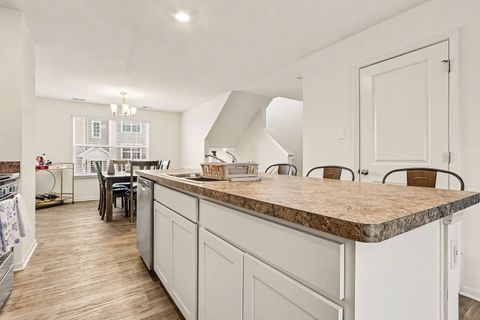 Tiny photo for 562 Spring Leaf Drive, Joliet, IL 60431 (MLS # 12582944)