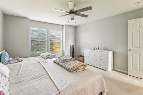 Tiny photo for 664 Grosvenor Lane, Aurora, IL 60504 (MLS # 12499673)