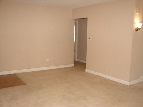 Tiny photo for 2104 Eshcol Avenue, Zion, IL 60099 (MLS # 12515775)