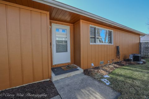 Tiny photo for Batavia, IL 60510 (MLS # 12580589)