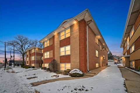 Tiny photo for 6968 W Belmont Avenue #3, Chicago, IL 60634 (MLS # 12609243)