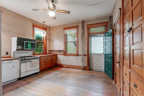 Tiny photo for 425 Mason Street, Chenoa, IL 61726 (MLS # 12649020)