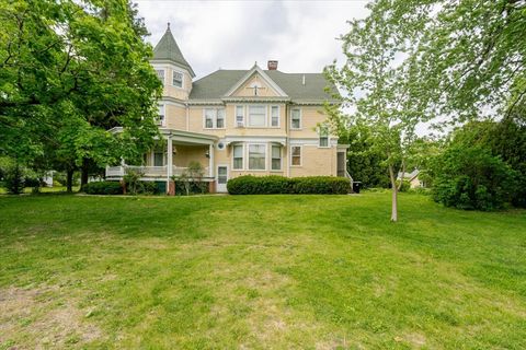 Tiny photo for 425 Mason Street, Chenoa, IL 61726 (MLS # 12649020)