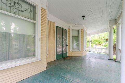 Tiny photo for 425 Mason Street, Chenoa, IL 61726 (MLS # 12649020)