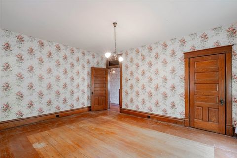 Tiny photo for 425 Mason Street, Chenoa, IL 61726 (MLS # 12649020)