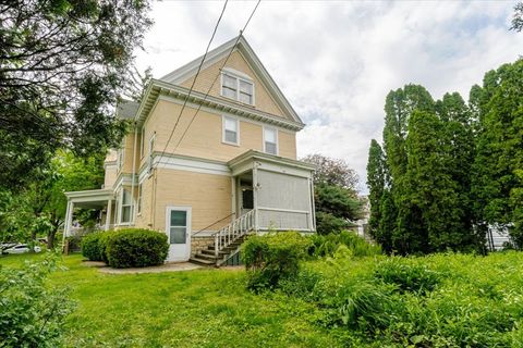 Tiny photo for 425 Mason Street, Chenoa, IL 61726 (MLS # 12649020)