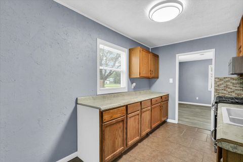 Tiny photo for 817 Roselyn Drive, Rantoul, IL 61866 (MLS # 12490512)