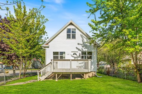 Photo of 1107 Victoria Avenue, North Chicago, IL 60064 (MLS # 12648789)