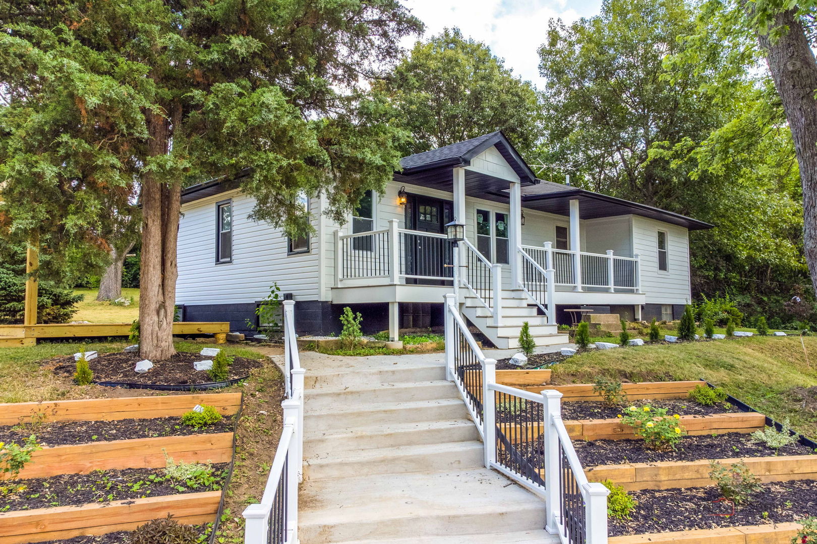 16705 Wolf Road