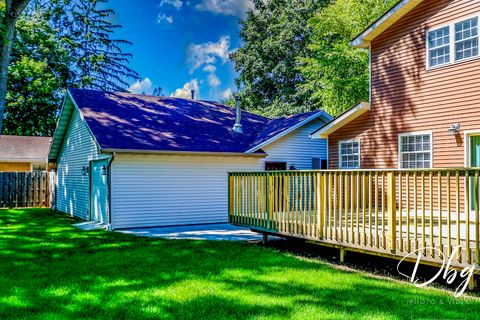 Tiny photo for 25721 W Lakeview Avenue, Wauconda, IL 60084 (MLS # 12490277)