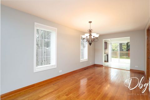 Tiny photo for 25721 W Lakeview Avenue, Wauconda, IL 60084 (MLS # 12490277)
