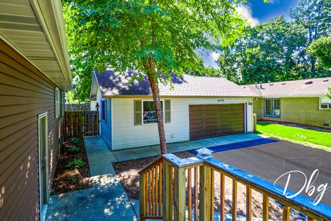 Tiny photo for 25721 W Lakeview Avenue, Wauconda, IL 60084 (MLS # 12490277)