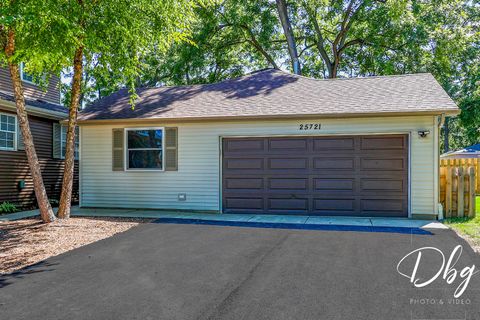 Tiny photo for 25721 W Lakeview Avenue, Wauconda, IL 60084 (MLS # 12490277)