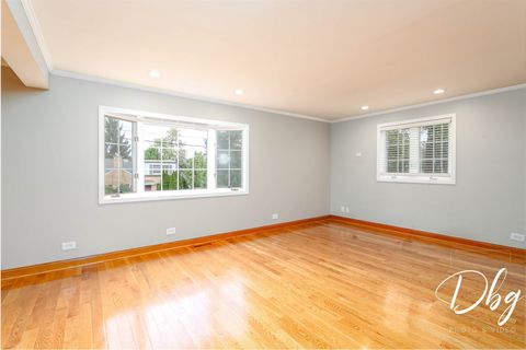 Tiny photo for 25721 W Lakeview Avenue, Wauconda, IL 60084 (MLS # 12490277)