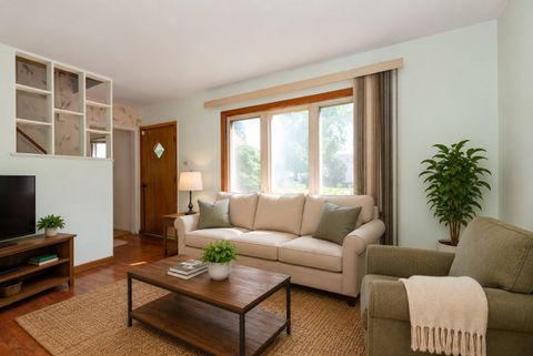 Tiny photo for 14516 Kolmar Avenue, Midlothian, IL 60445 (MLS # 12643410)