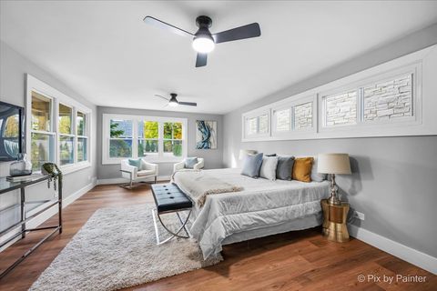 Tiny photo for 481 Edward Court, Des Plaines, IL 60016 (MLS # 12524419)