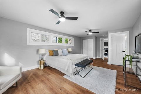 Tiny photo for 481 Edward Court, Des Plaines, IL 60016 (MLS # 12524419)