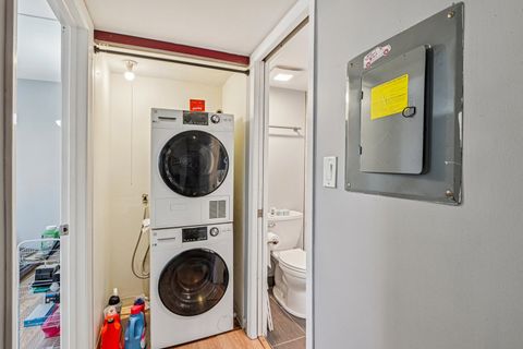 Tiny photo for 200 E Fountainview Lane #2A, Lombard, IL 60148 (MLS # 12601655)