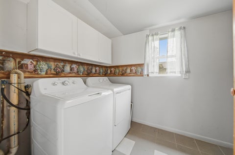 Tiny photo for 1435 Lanewood Drive, Dixon, IL 61021 (MLS # 12639045)
