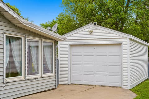 Tiny photo for 1435 Lanewood Drive, Dixon, IL 61021 (MLS # 12639045)