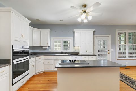 Tiny photo for 1010 Forest Trail, Sugar Grove, IL 60554 (MLS # 12490150)