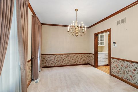 Tiny photo for 1010 Forest Trail, Sugar Grove, IL 60554 (MLS # 12490150)