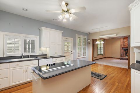 Tiny photo for 1010 Forest Trail, Sugar Grove, IL 60554 (MLS # 12490150)