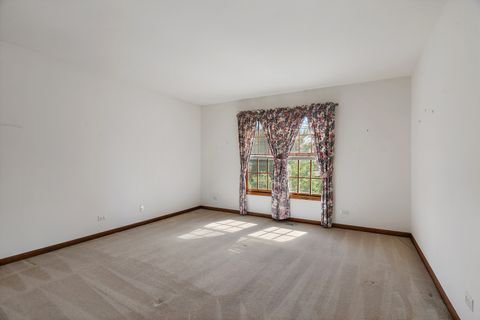 Tiny photo for 1010 Forest Trail, Sugar Grove, IL 60554 (MLS # 12490150)