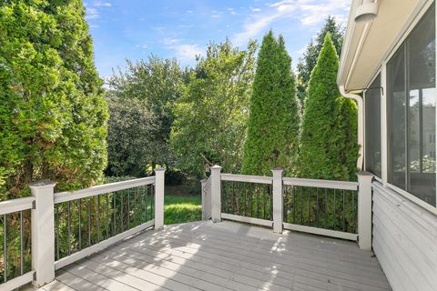 Tiny photo for 1010 Forest Trail, Sugar Grove, IL 60554 (MLS # 12490150)