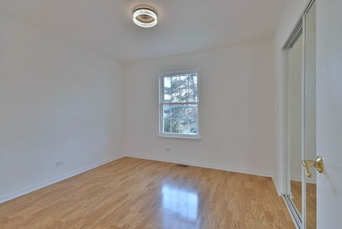 Tiny photo for 424 Muirwood Court, Vernon Hills, IL 60061 (MLS # 12531157)