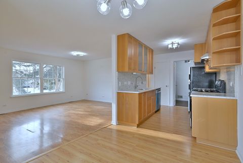 Tiny photo for 424 Muirwood Court, Vernon Hills, IL 60061 (MLS # 12531157)