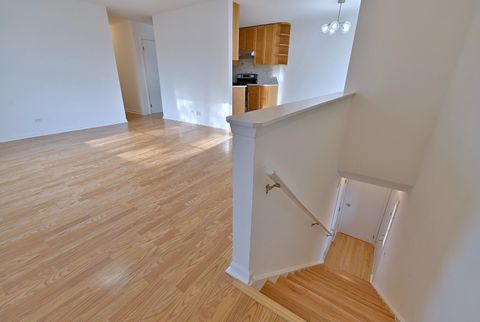 Tiny photo for 424 Muirwood Court, Vernon Hills, IL 60061 (MLS # 12531157)