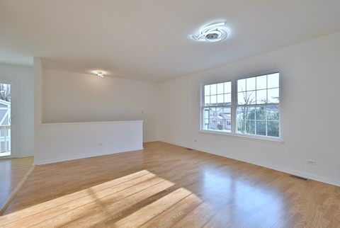 Tiny photo for 424 Muirwood Court, Vernon Hills, IL 60061 (MLS # 12531157)