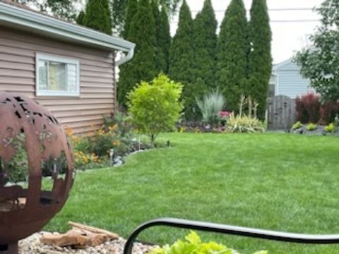 Tiny photo for 1157 W Grant Drive, Des Plaines, IL 60016 (MLS # 12503017)