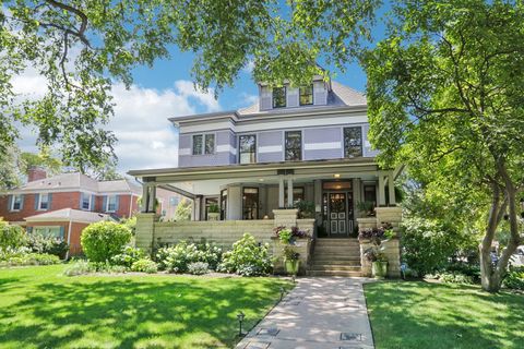 A home in Oak Park